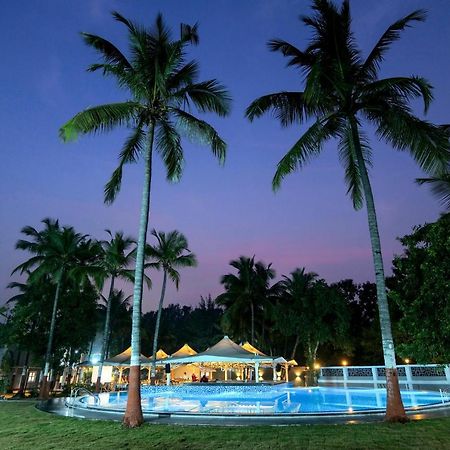 Gold Beach Villa Daman Exterior photo